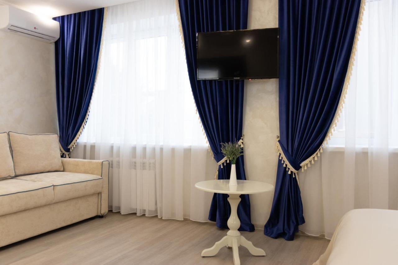 Smart Business Hotel Pinsk Exterior foto